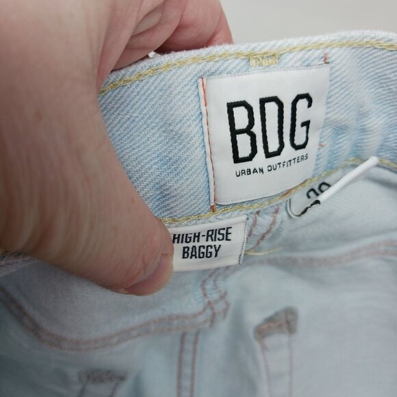 BDG Urban Outfitters High Rise Baggy Jeans Light Wash Distressed Ripped Size 29 - Picture 3 of 14